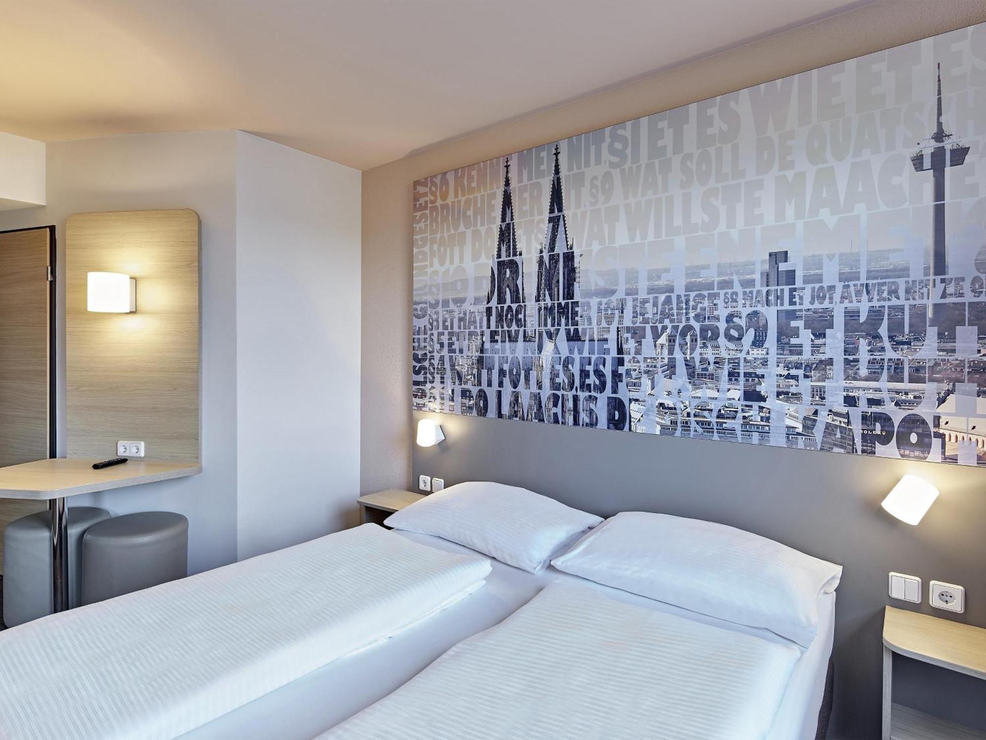 B&B Hotel Koeln-West Exterior photo